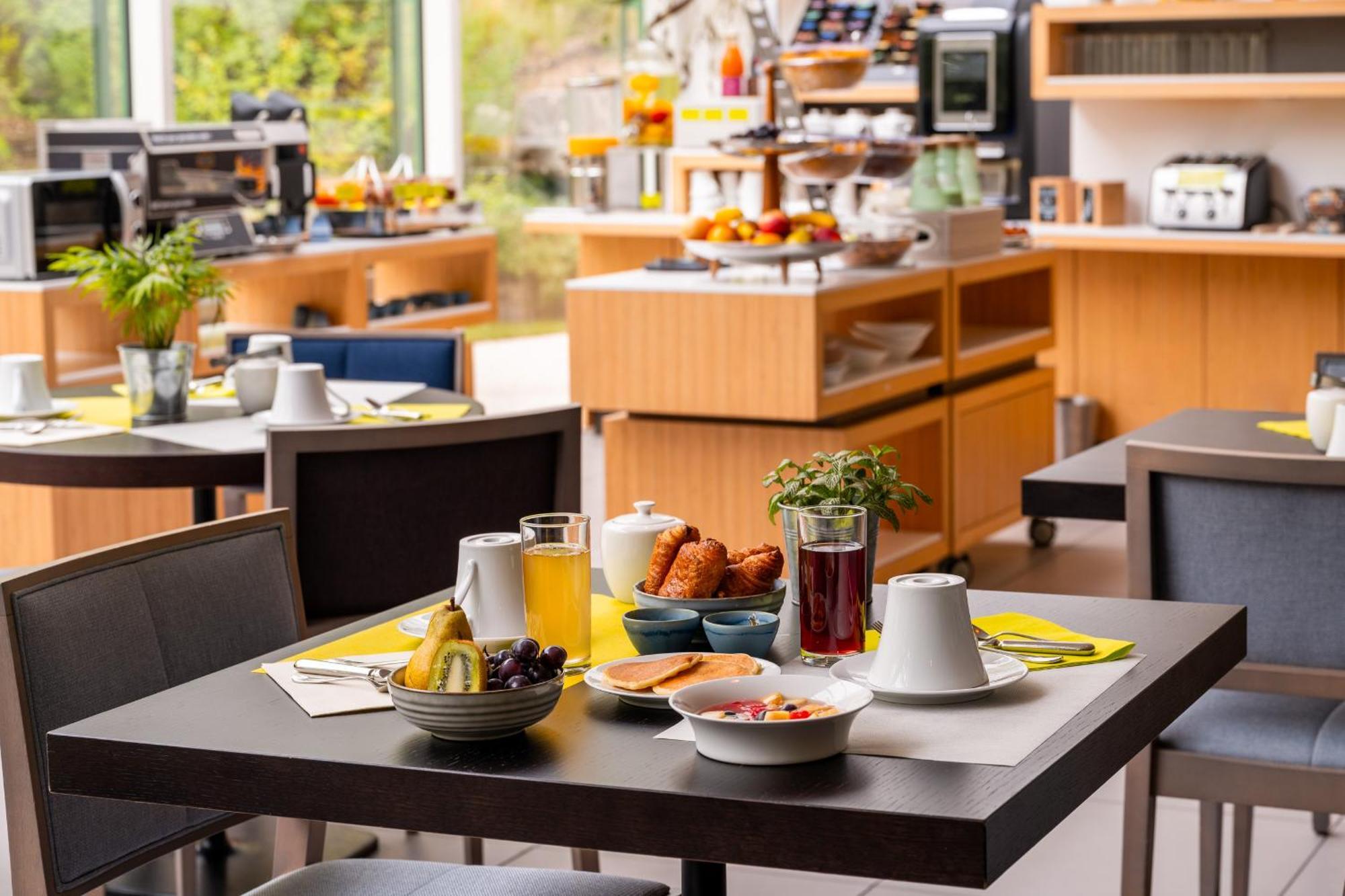 Eau Thermale Avene L'Hotel Екстер'єр фото